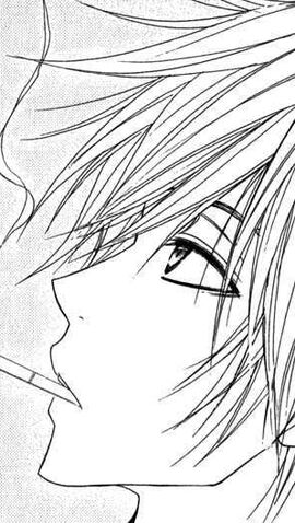 File:Daisy smoking.jpg