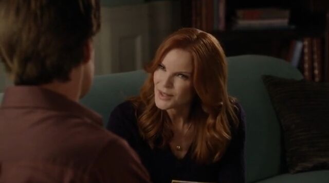 File:8x15 - Bree suspects Orson.jpg