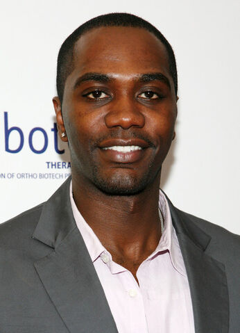 File:NaShawn Kearse.jpg