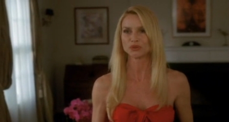 File:5x19 - Edie shames Bree.jpg