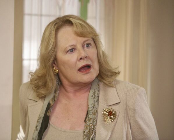Fichier:Phyllis promo.jpg