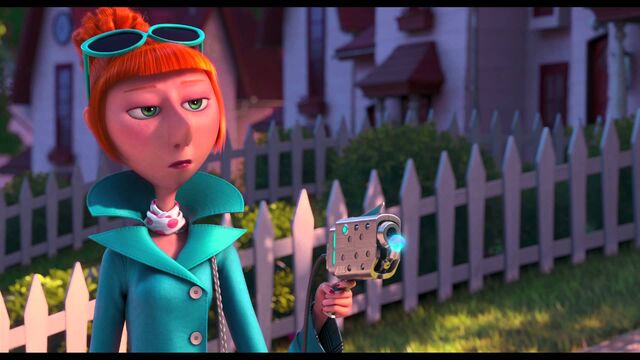 File:Lucy-Wilde-Despicable-Me-2-Movie-Wallpaper.jpg