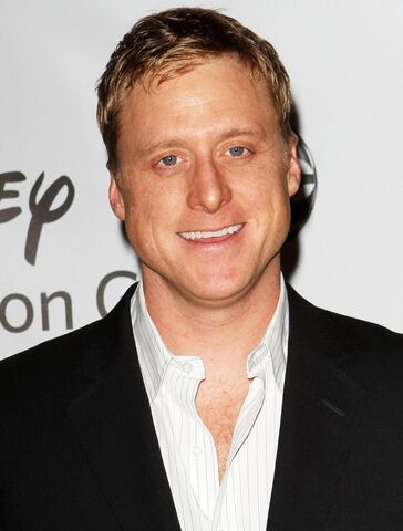 Arquivo:Alan Tudyk.jpg