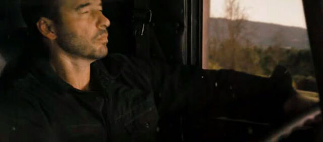 File:DH4- Robinson's death (played by Peter Epstein).jpg