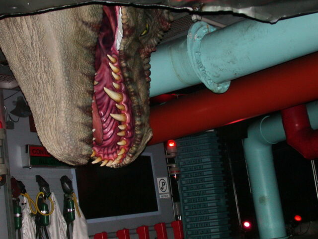 File:Jurassic Park–The Ride (2844974878).jpg