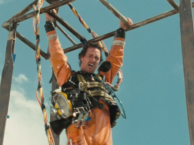 File:Matthew-McConaughey-in-Sahara-matthew-mcconaughey-13861339-1067-800.jpg