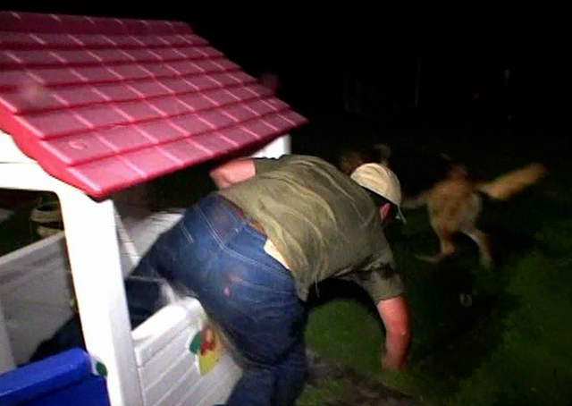 File:Littlepeopleinlittlehouses5.png