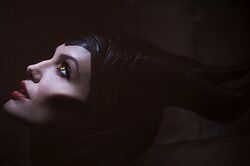 Angelina-jolie-440