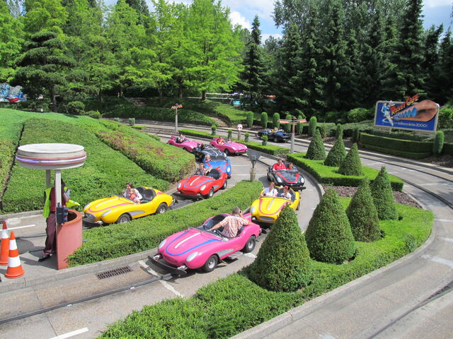 File:Autopia.jpg