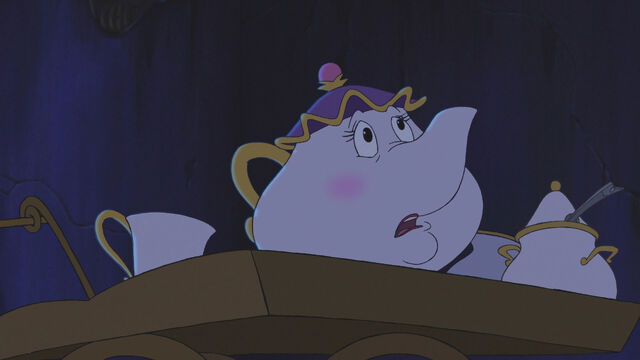 File:Beauty-beast-christmas-disneyscreencaps.com-5010.jpg