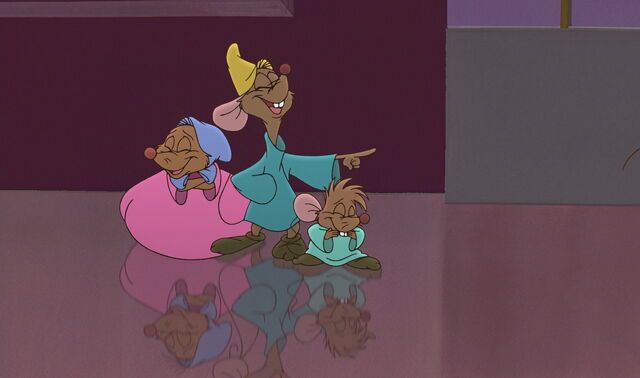 File:Cinderella2-disneyscreencaps.com-2049.jpg
