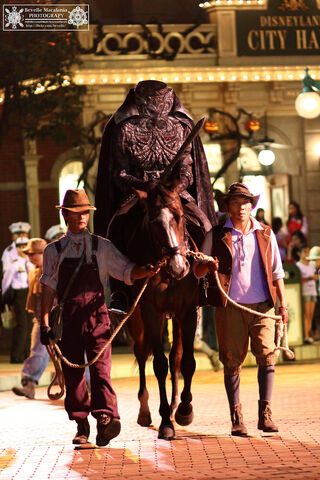 File:Headless Horseman HKDL.jpg
