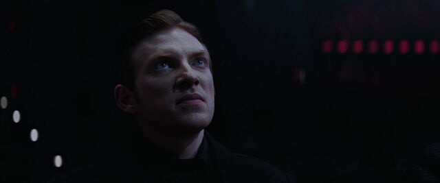 File:Sw-force-awakens-movie-screencaps.com-5772.jpg