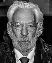 Donald Sutherland at the Hunger Games Mockingjay London Premiere