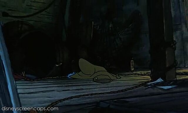 File:Oliver-disneyscreencaps.com-1768.jpg