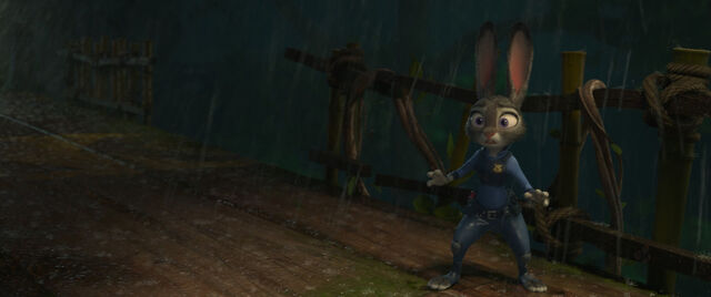 File:Zootopia-easter-eggs-mickey-mouse-nailheads.jpg