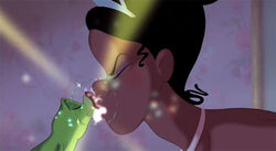 Princess-And-The-Frog-movie-705124.jpg