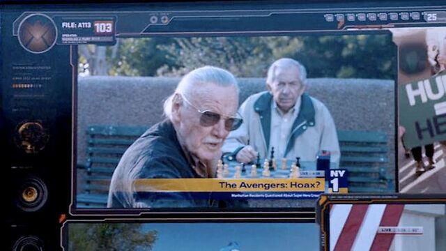 File:373337-stan-lee-the-avengers.jpg