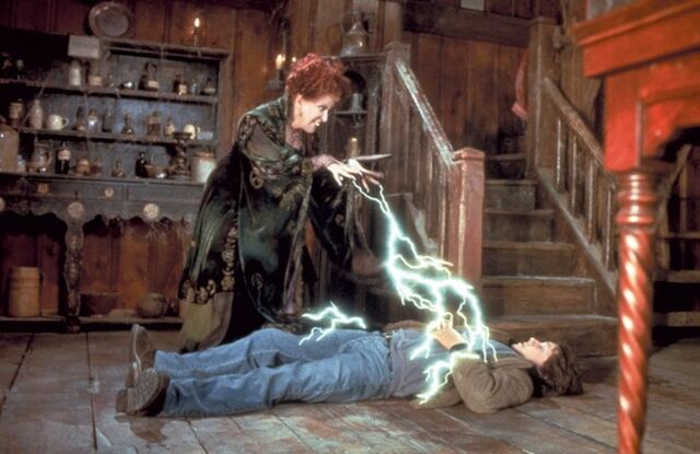 File:Hocus-Pocus Green-Light.jpg