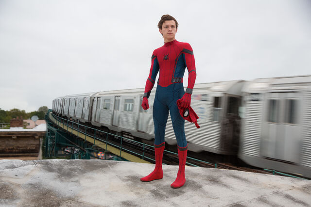 File:Spider-Man Homecoming - Peter Parker.jpg