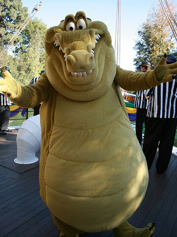 File:Louis theme park03.jpg