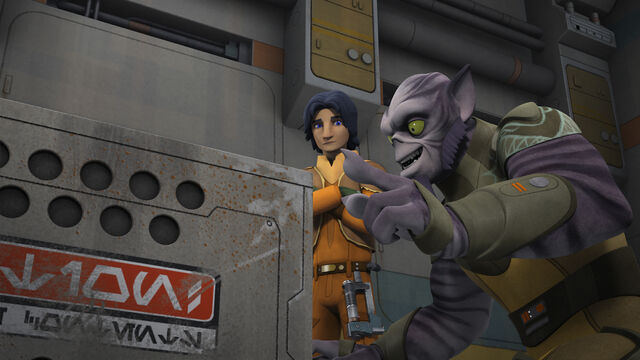 File:Opening the crate.jpg
