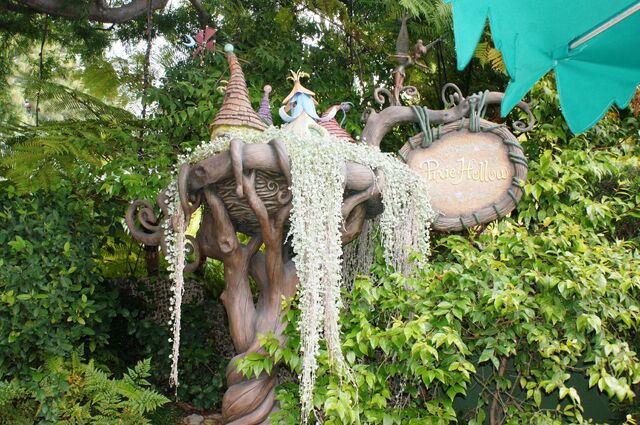 File:Pixie Hollow at Disneyland.jpg