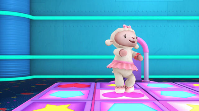 File:Lambie in a dancing game.jpg