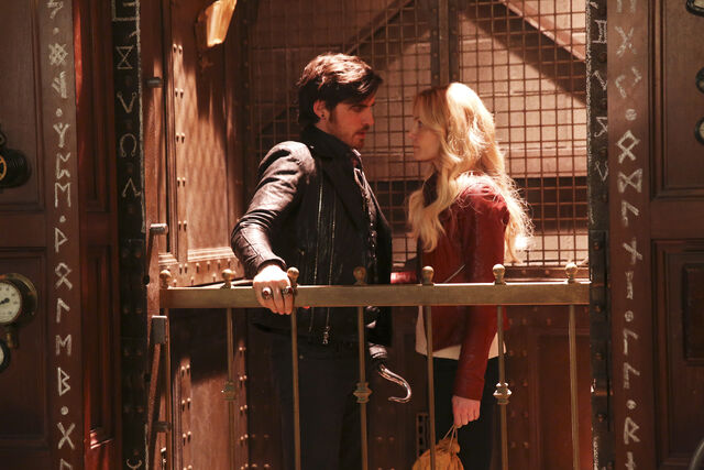 File:OUAT S5 20 15.jpg