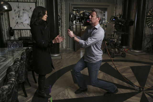 File:Once Upon a Time - 5x21 - Last Rites - Production Image - Regina 2.jpg