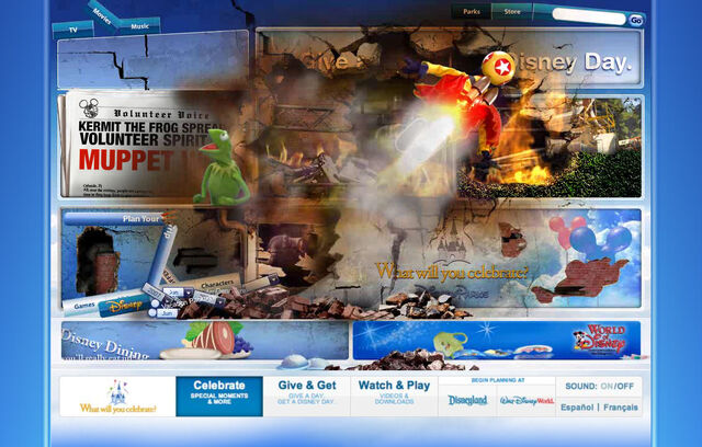 File:Disneyparksgive.com-24.jpg