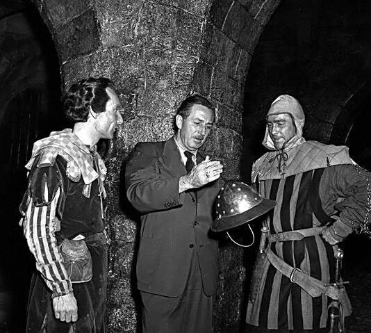 File:Disney on robin hood.jpg