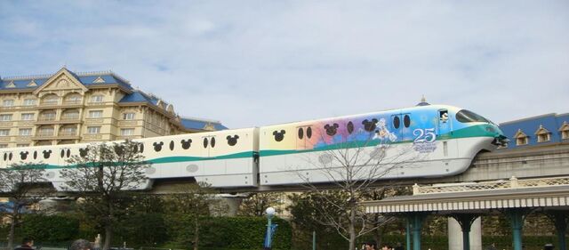 File:TDR25thMonorail0007.jpg