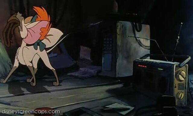 File:Oliver-disneyscreencaps.com-1426.jpg