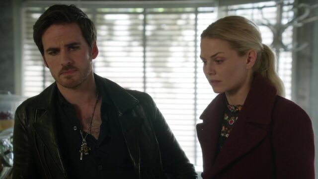 File:Once Upon a Time - 6x09 - Changelings - Hook and Emma.jpg