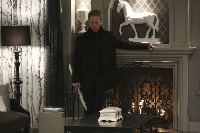 File:Once Upon a Time - 5x21 - Last Rites - Released Images - Hades 3.jpg