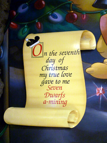 File:2012xmasdwrfsmural5.jpg