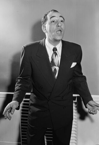 File:Louis Prima crop.jpg