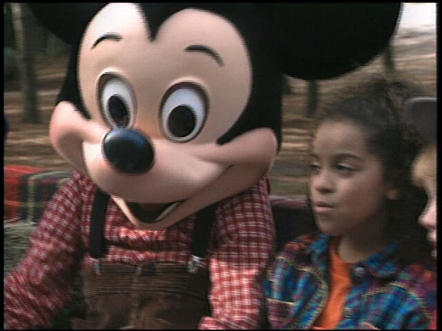File:MickeyandJessicaLewis.jpg