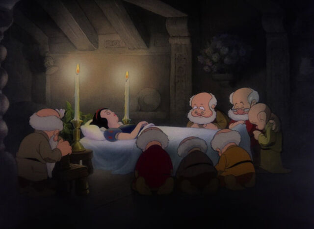 File:Snow-white-disneyscreencaps.com-9075.jpg