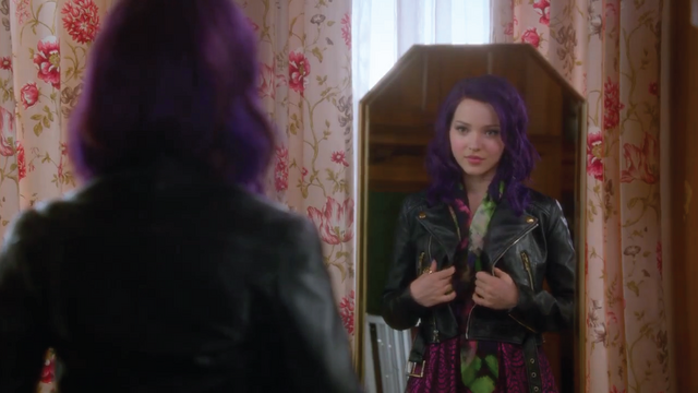 File:Descendants-185.png