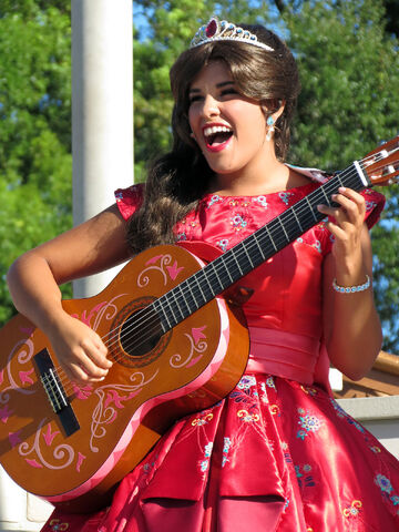 File:Live Princess Elena 3.jpg