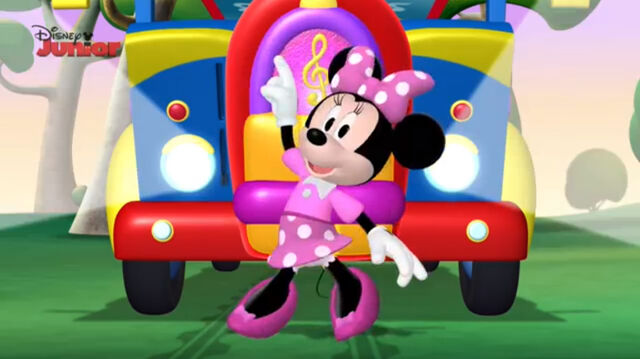 File:Minnie mouse season 4.jpg