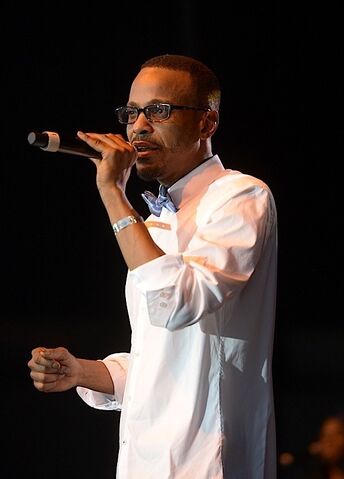 File:Tevin-Campbell-All-White-Concert-the-jasmine-brand.jpg