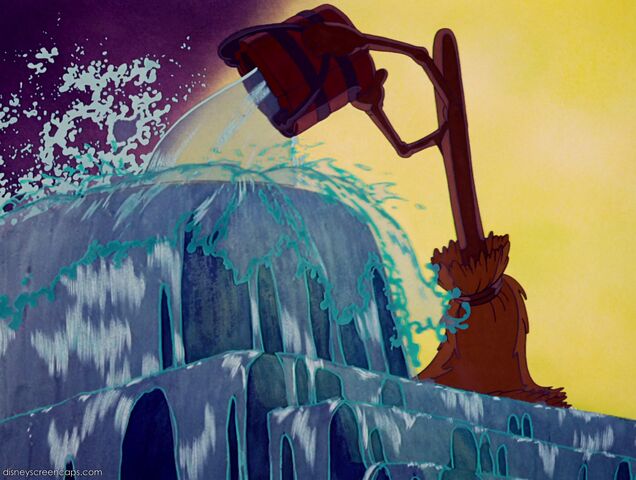 File:Fantasia-disneyscreencaps com-2408.jpg