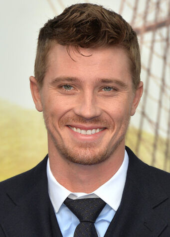 File:Garrett Hedlund.jpg