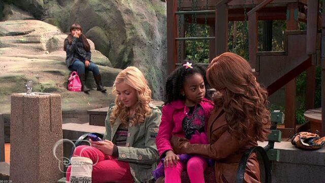 File:Jessie.2011.S01E06.Zuris.New.Old.Friend.720p.HDTV.x264-PREMiER screenshot 3.jpg