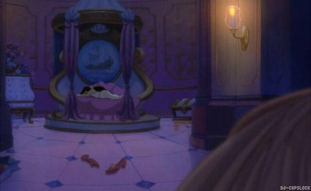 File:Little-Mermaid-2-disney-5009809-704-432.jpg