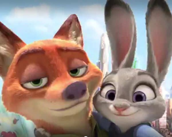 File:Nickjudyselfie.jpg