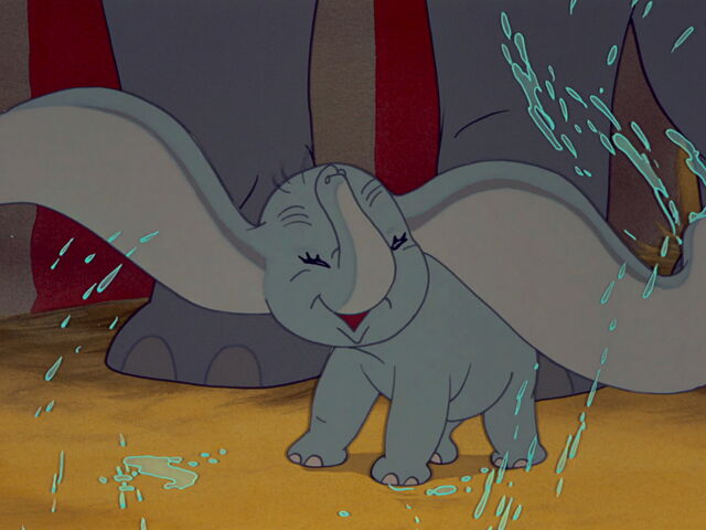 File:Dumbo-disneyscreencaps.com-1903.jpg